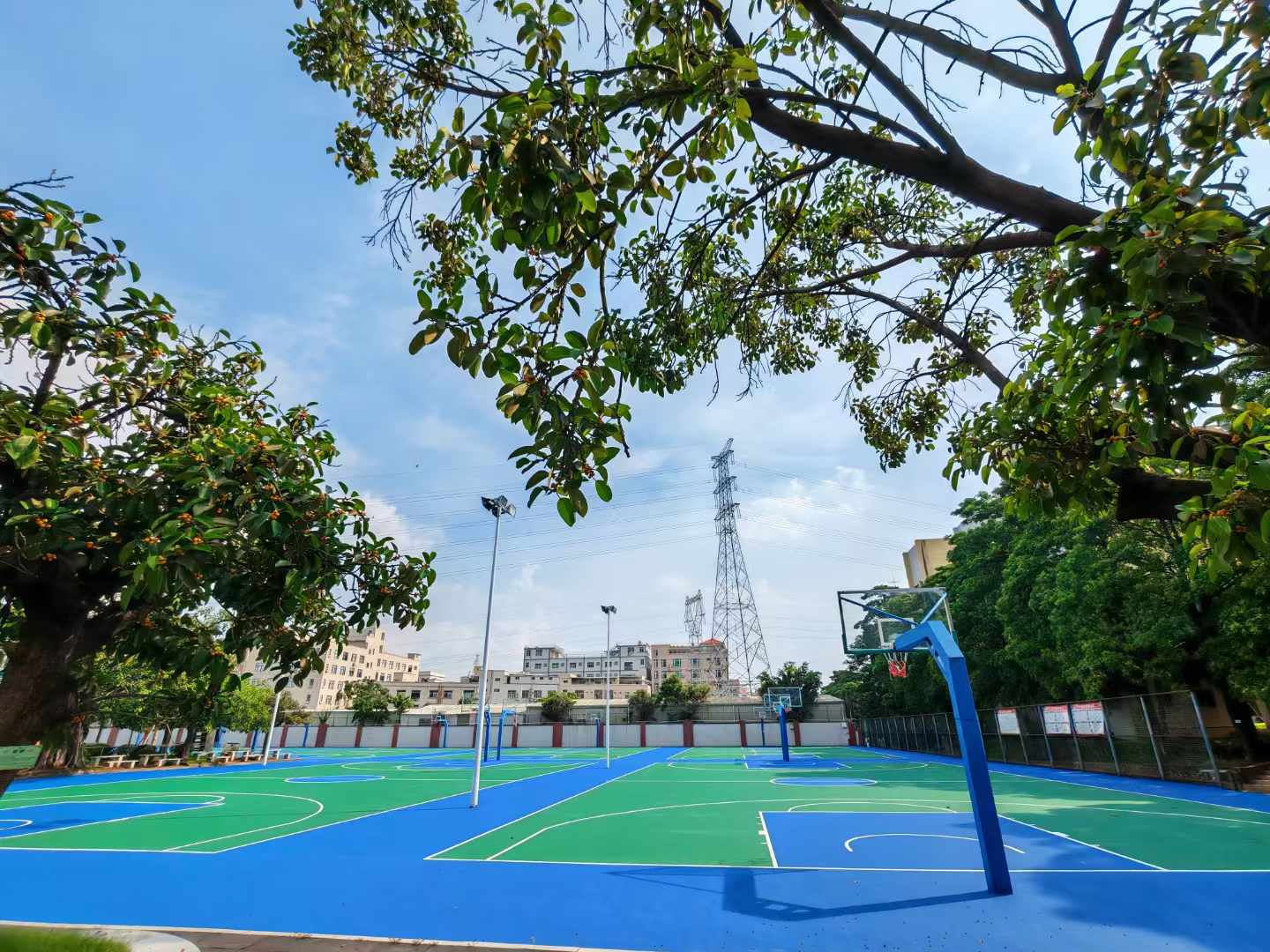 乌鲁木齐塑胶跑道